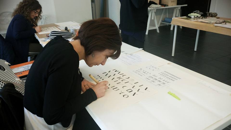 Spazio010_workshop_calligrafia l'italico_22555003_2076538109029828_5789185414370111730_n