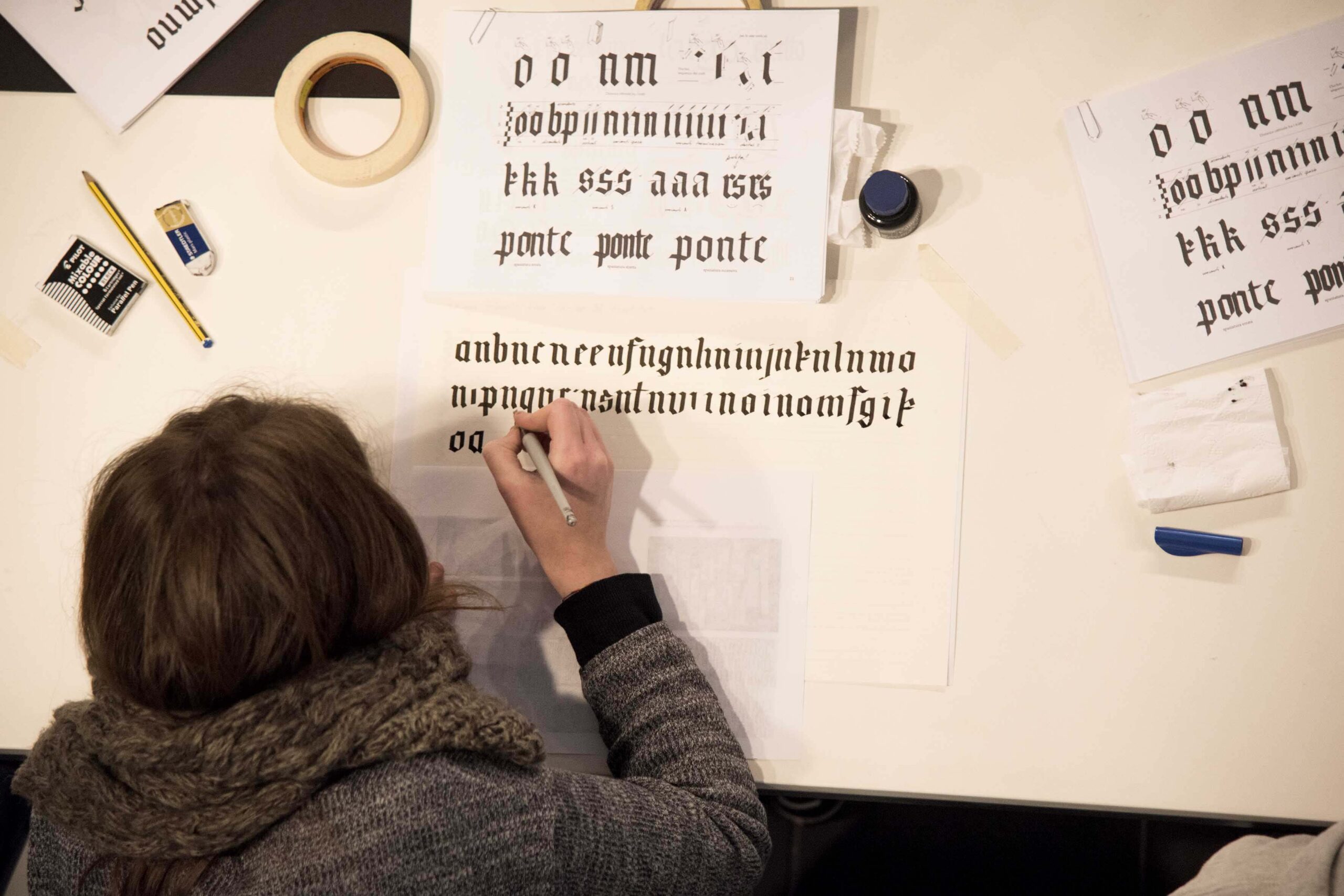 Spazio010_workshop_calligrafia blackletter_KAT_1341